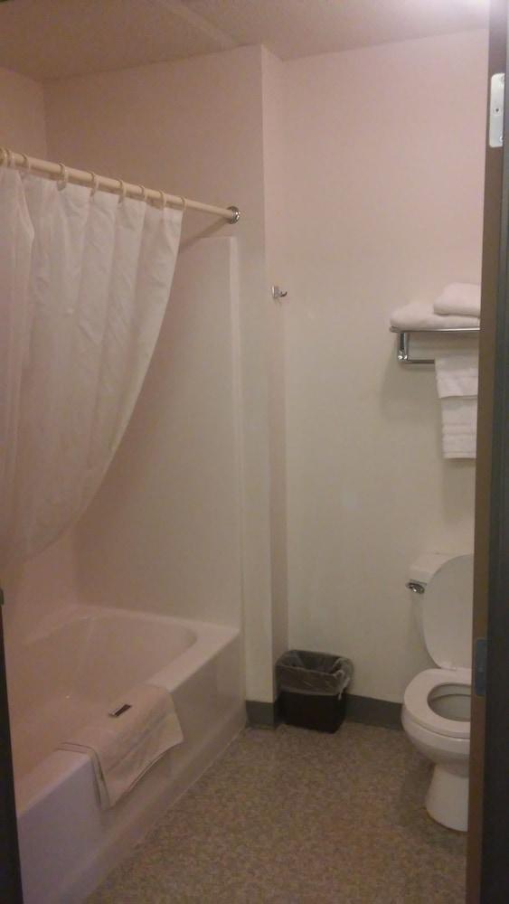 Bilmar Inn & Suites by Hotel O Hwy 77 photo 87