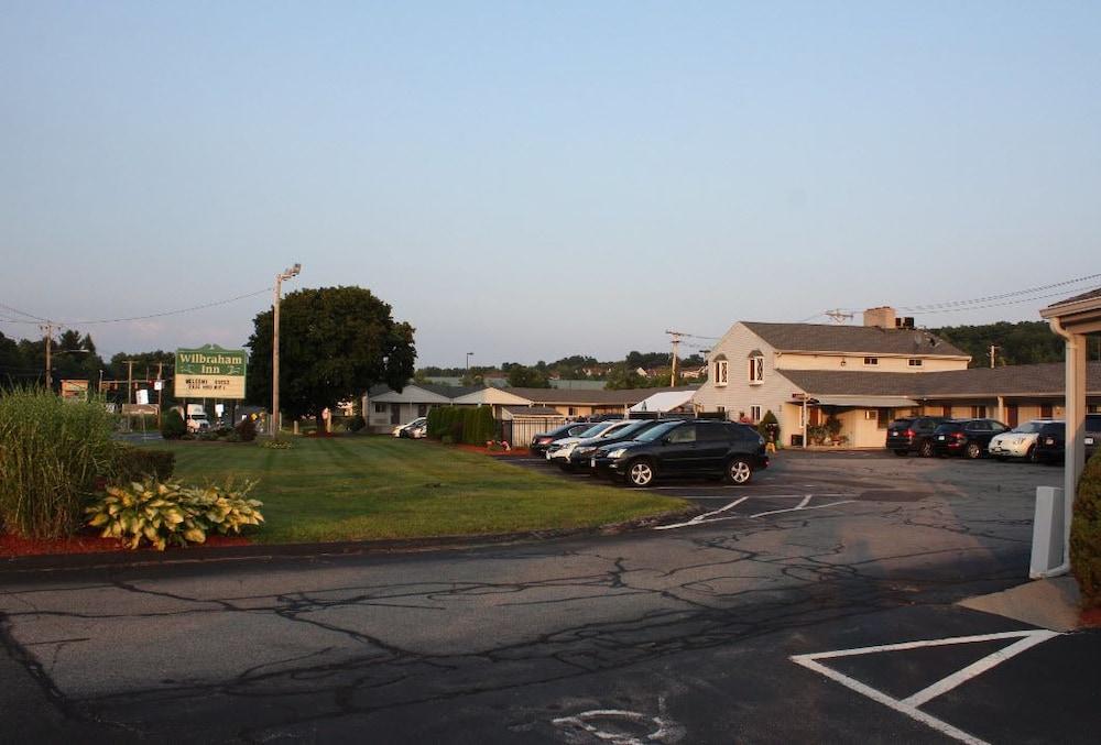 Wilbraham Inn photo 36