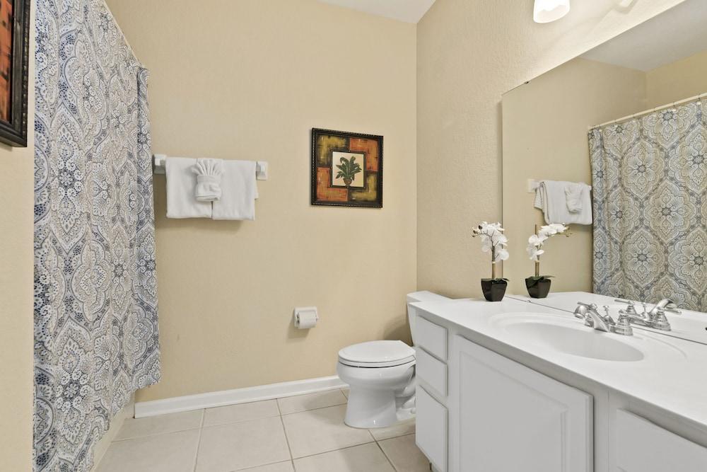 Vista Cay by Orlando Resort Rentals on Universal Boulevard photo 63