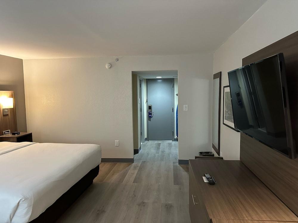 Comfort Inn Conyers photo 8