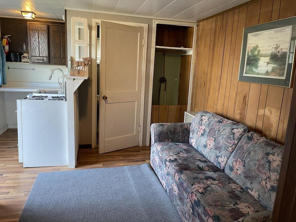 Sunset Motel photo 50