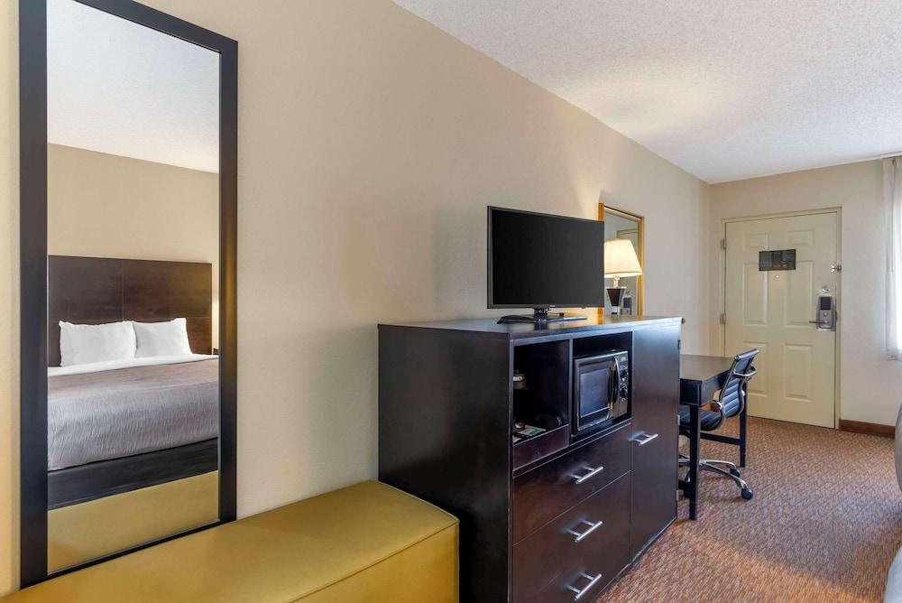 Quality Inn Cordele photo 18