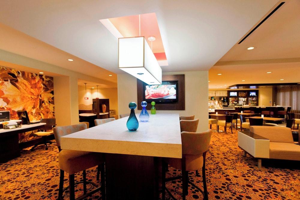 Courtyard by Marriott Newburgh Stewart Airport photo 28