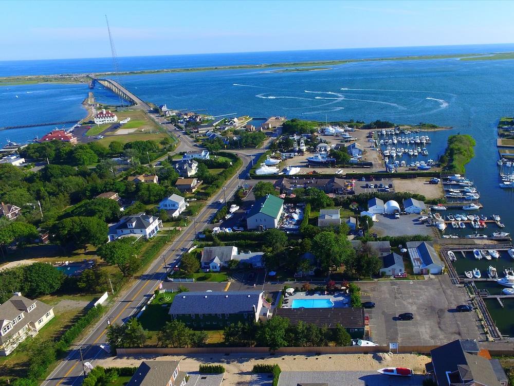 Baywatch Hotel & Marina photo 49