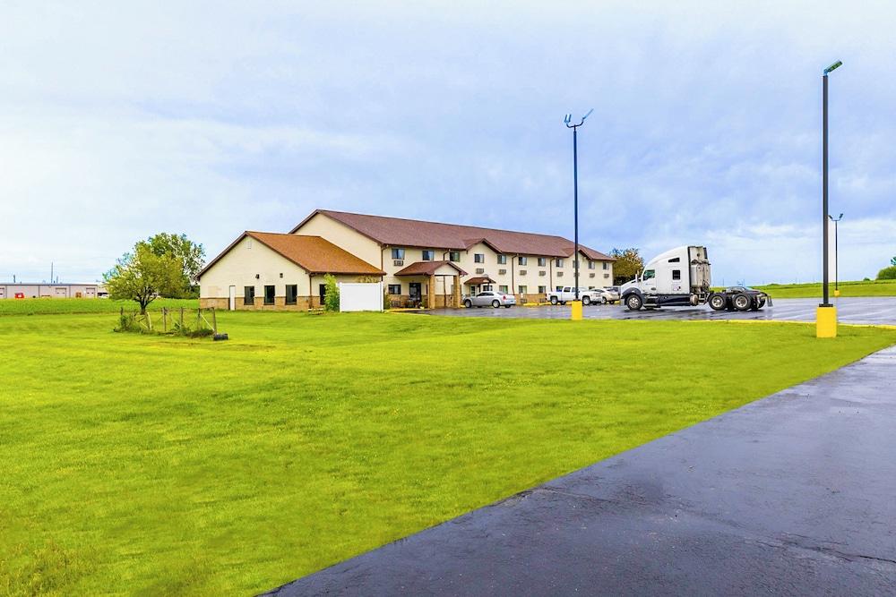 Super Sleep Inn photo 59