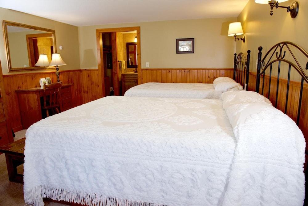 Myer Motel photo 40