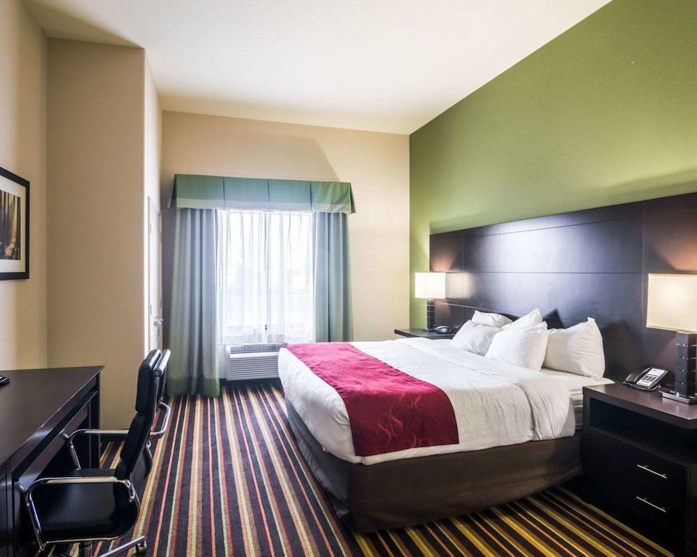 Spark by Hilton Amarillo Western Plaza photo 17