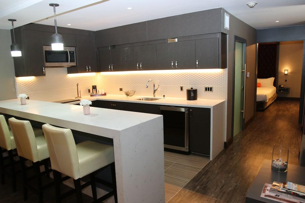 BLVD Hotel and Studios Universal-Hollywood, an Ascend Collection Hotel photo 48
