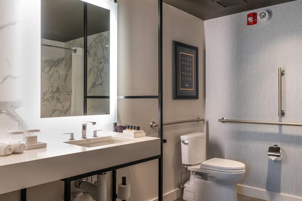 The Hotel at Midtown photo 47