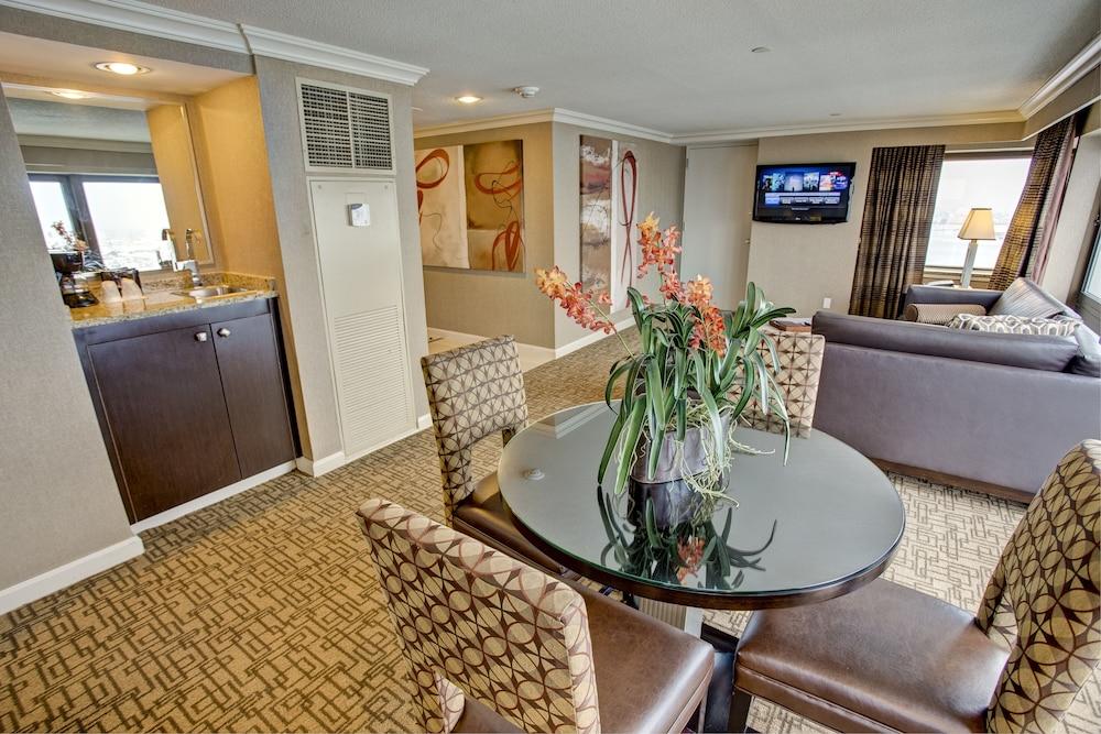 Golden Nugget photo 21