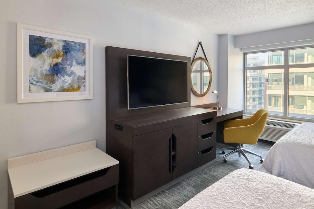 Hampton Inn Washington-Downtown-Convention Center photo 12