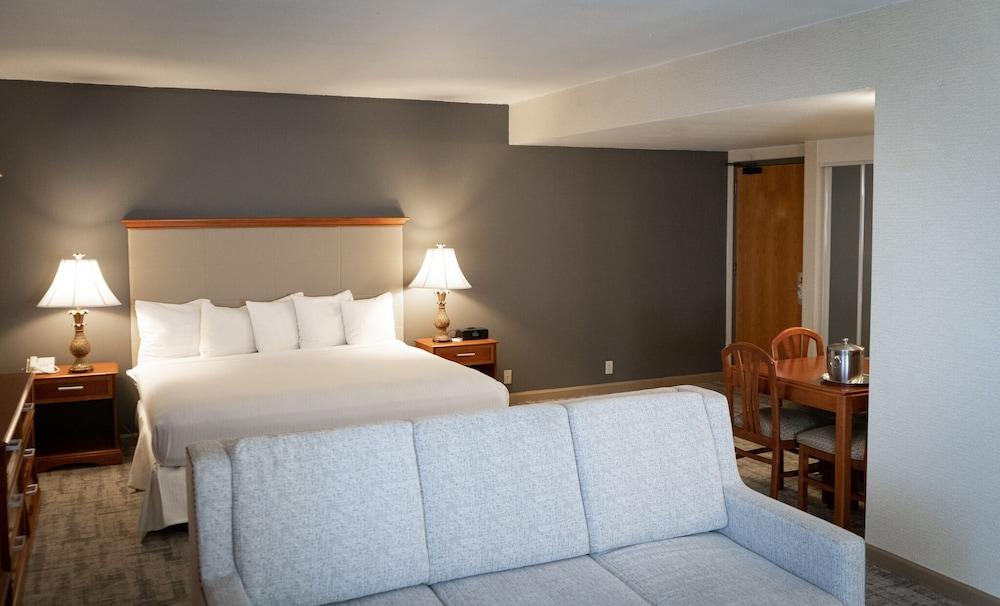 Best Western Plus Downtown Tacoma photo 25