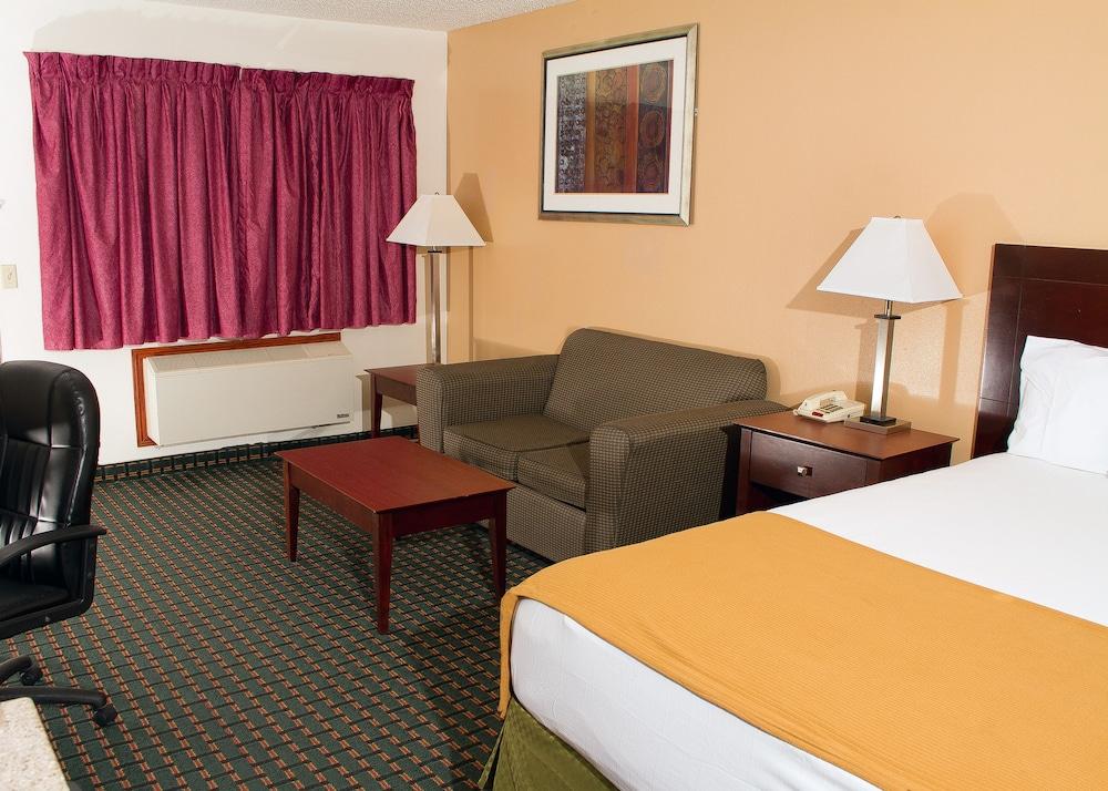 Budget Inn and Suites photo 19