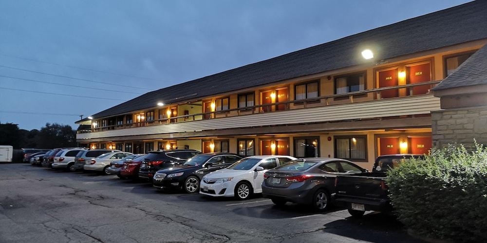 American Value Inn photo 4