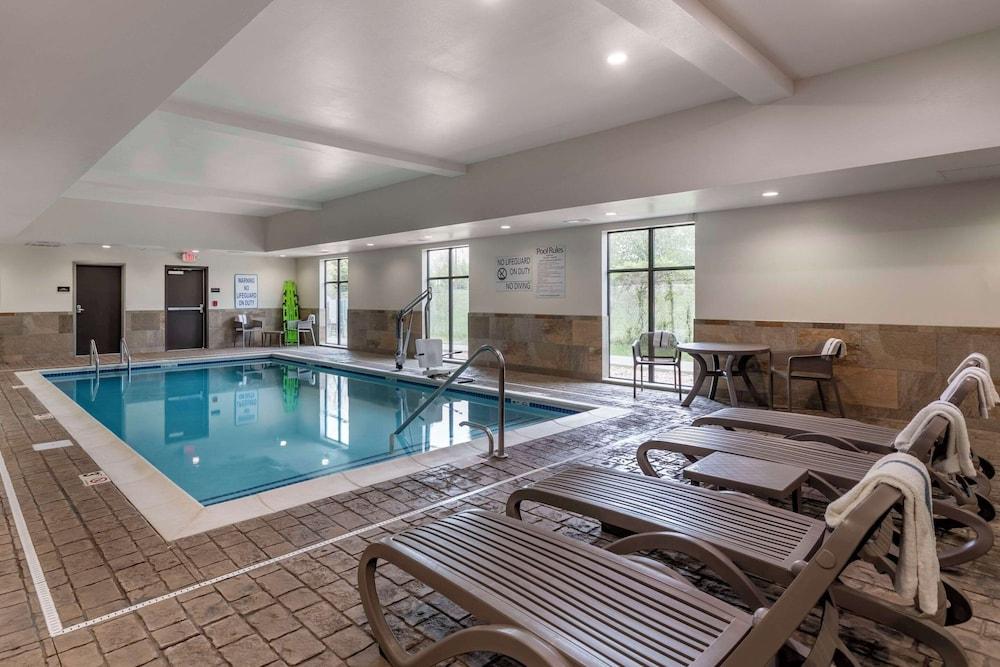 MainStay Suites Bowling Green North photo 32