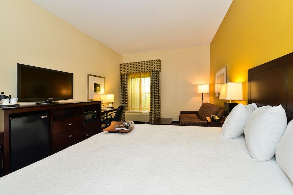 Hampton Inn by Hilton Petersburg Fort Lee photo 8