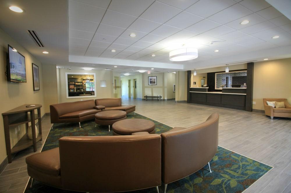 Candlewood Suites Memphis East by IHG photo 35