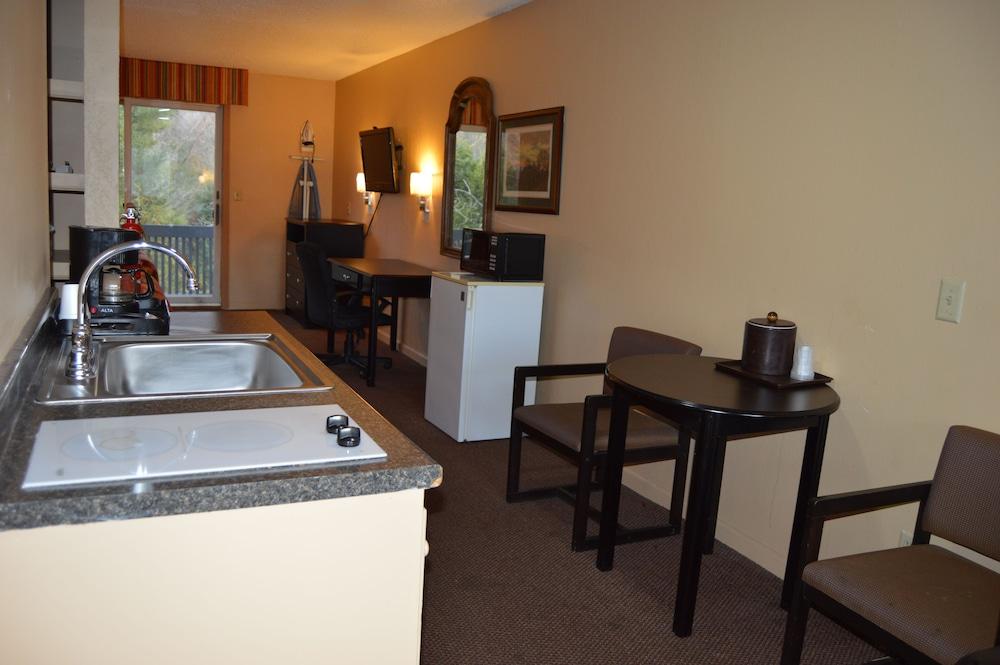 New World Inn photo 43
