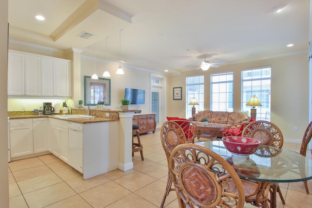 Tortuga Inn Beach Resort photo 86