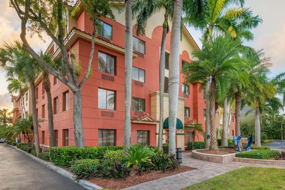 Best Western Plus Palm Beach Gardens Hotel & Ste & Conf Ctr photo 44