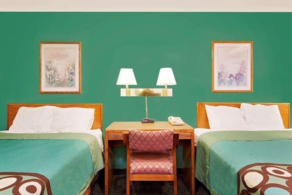 Super Inn photo 2