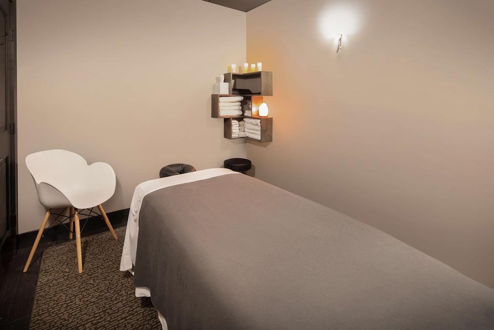 Highline Vail - a DoubleTree by Hilton photo 33