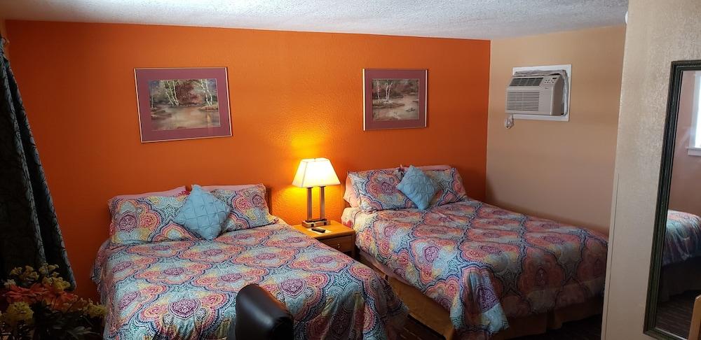 Executive Inn photo 2