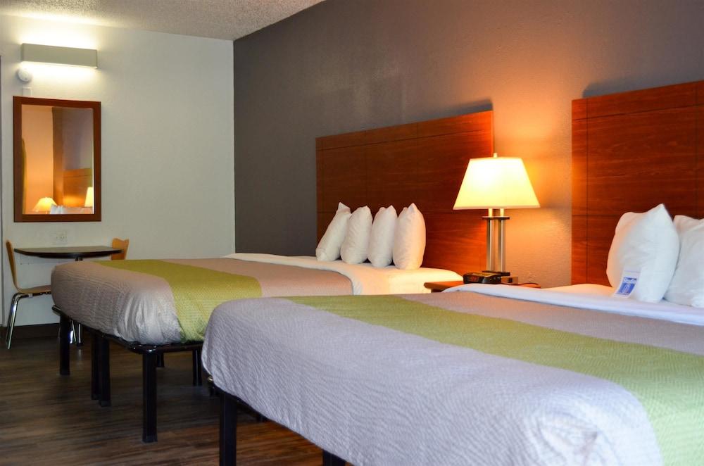 Studio Suites Extended Stay Chattanooga TN photo 16
