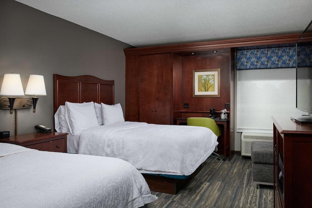 Hampton Inn Atlanta NW Cumberland photo 9