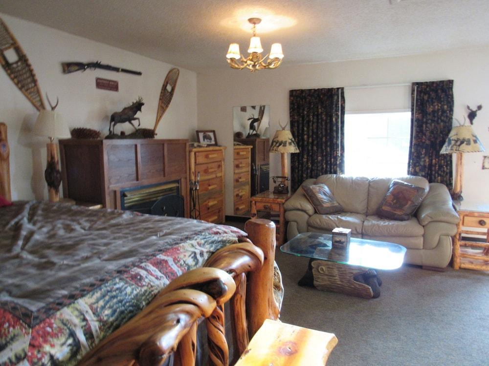 The Woodsman Country Lodge photo 17
