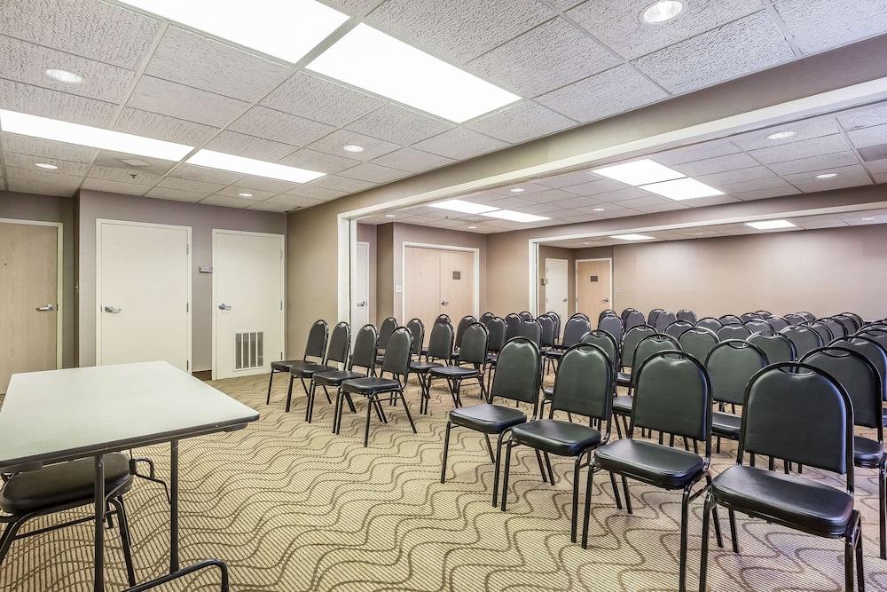 Quality Inn Summerville - Charleston photo 26