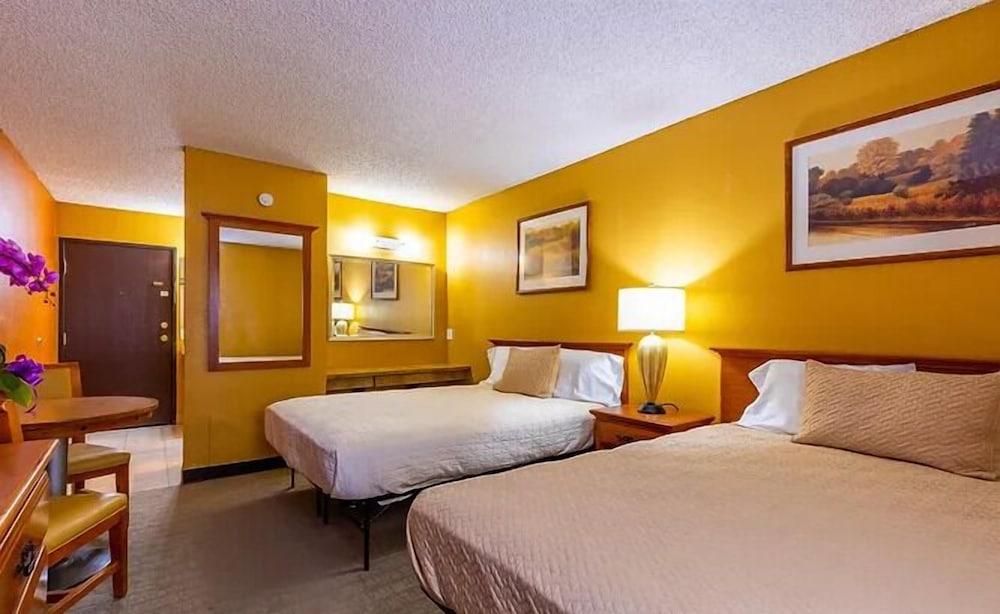 Sun Valley Suites photo 3