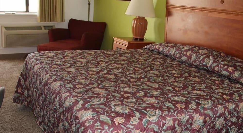 Frontier Motel photo 5