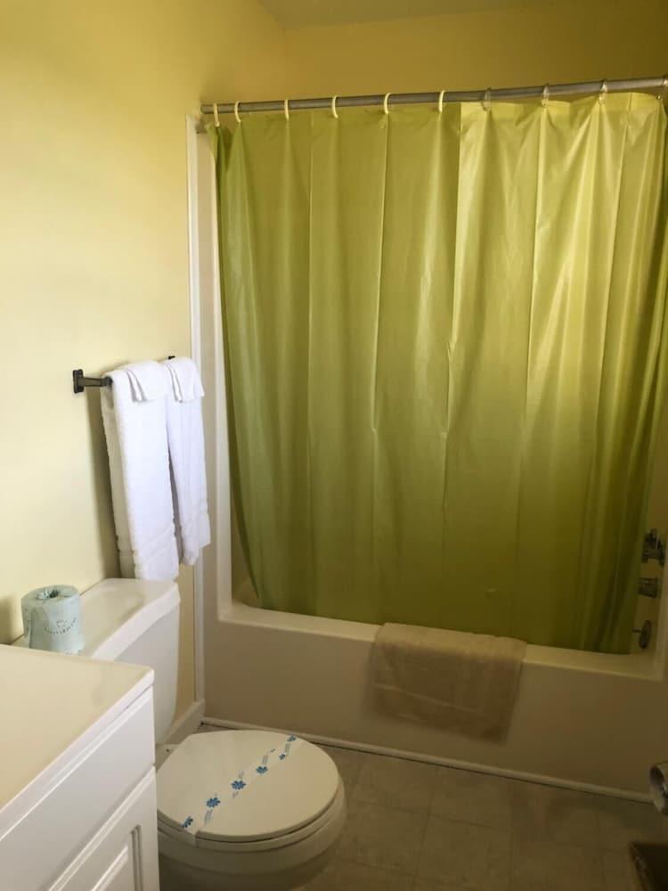 Avon Motel photo 24