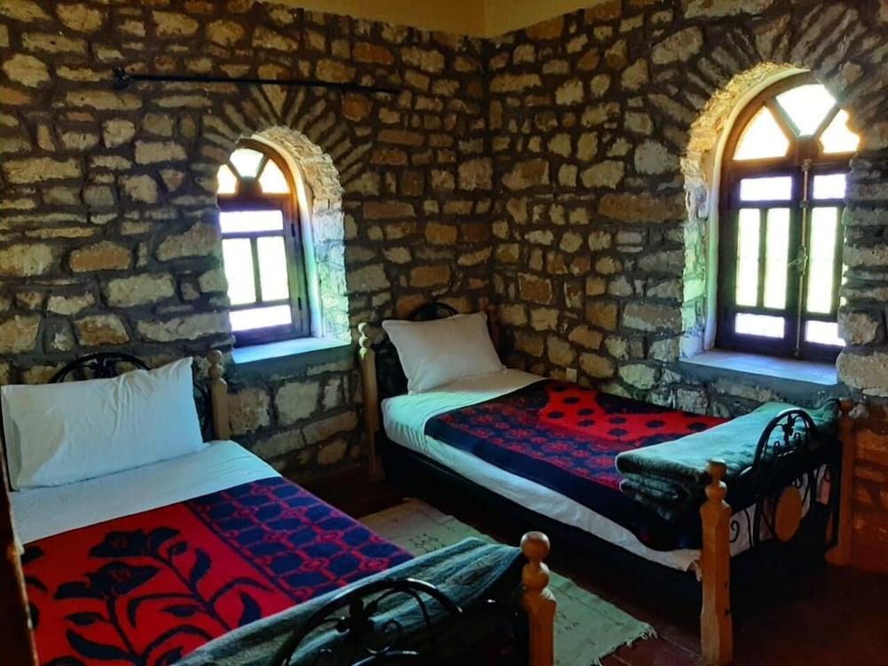 Heliotrope Hotel photo 51