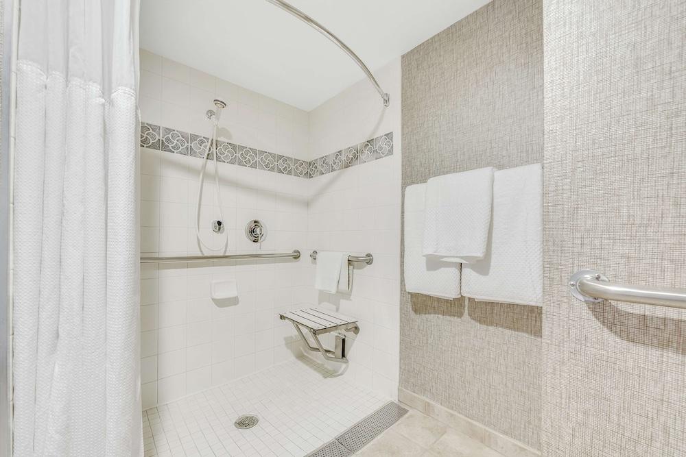 Hilton Phoenix Tapatio Cliffs Resort photo 43
