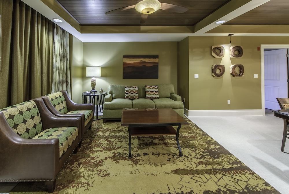 Holiday Inn Club Vacations Smoky Mountain Resort by IHG photo 52