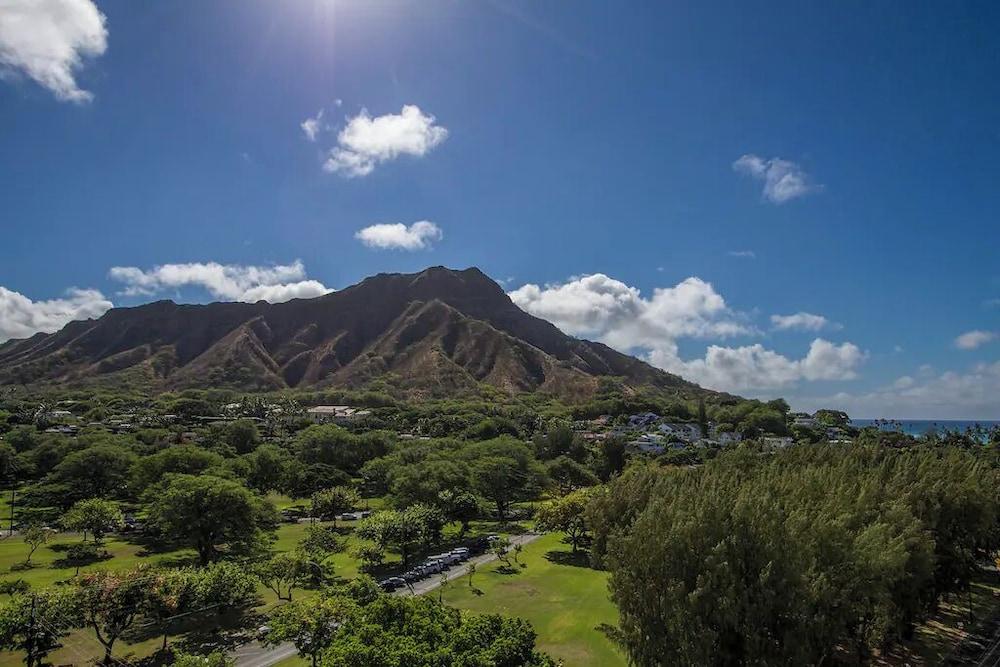 Diamond Head Beach Hotel photo 8