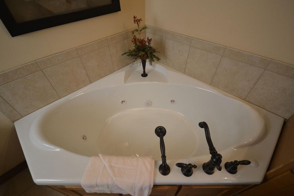 StoneBridge Resort photo 42