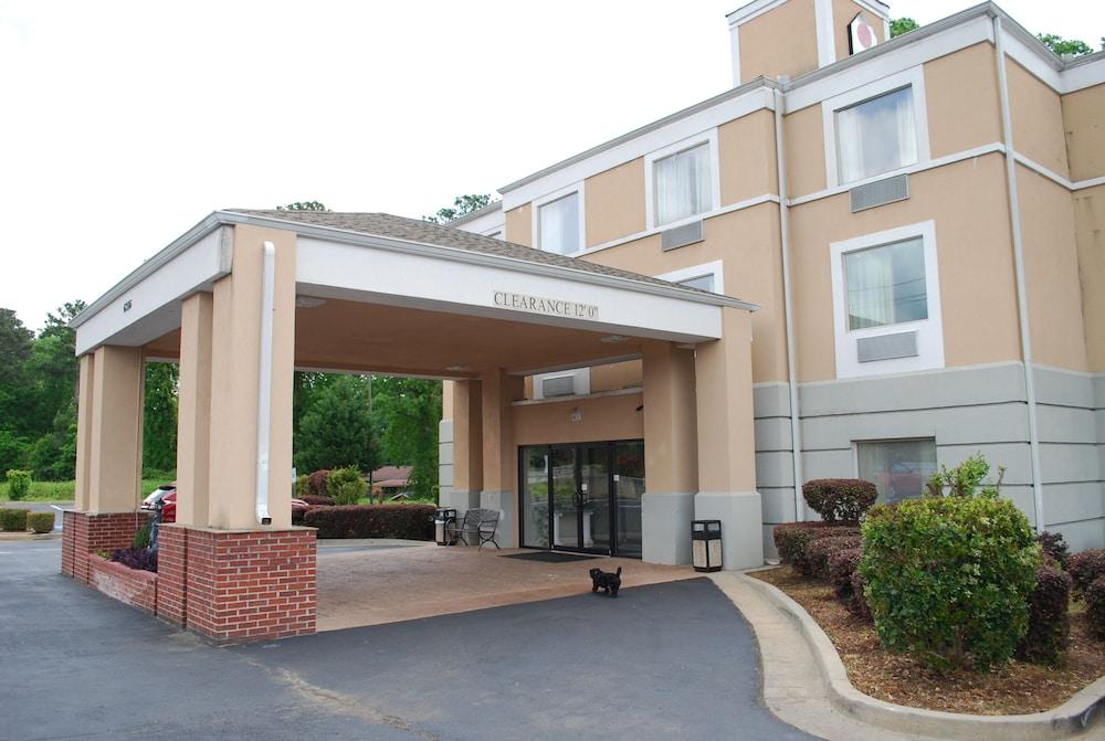 Jameson Inn and Suites Riverdale photo 31