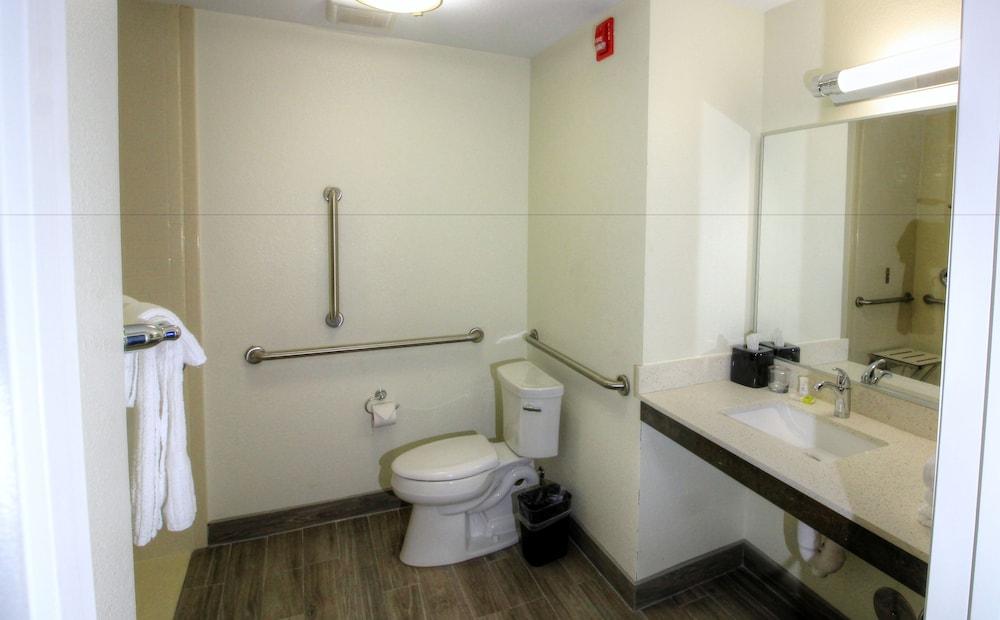 Candlewood Suites Memphis East by IHG photo 11