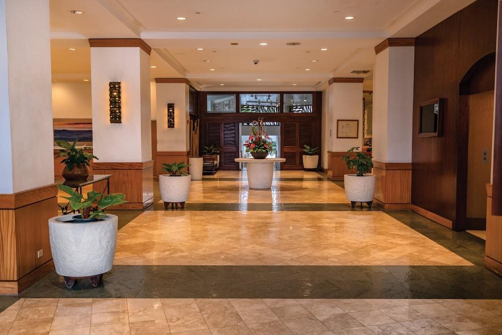 Waikiki Marina Resort at the Ilikai photo 3
