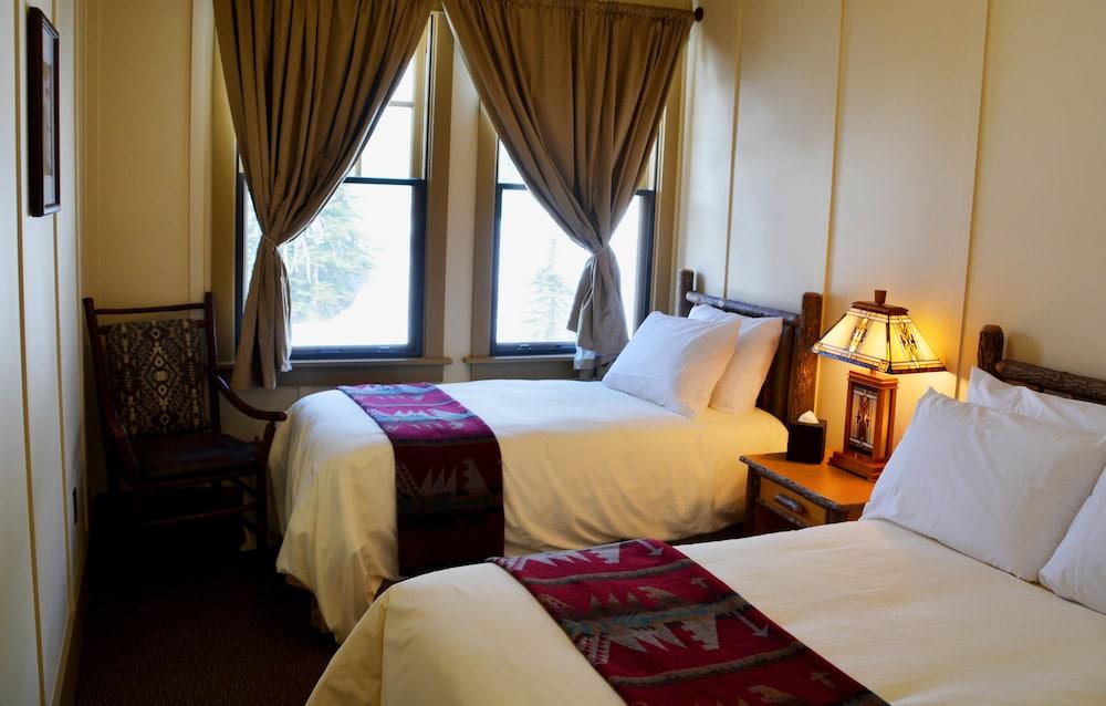 Paradise Inn photo 13