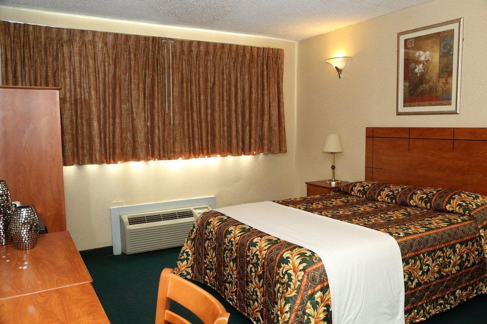 JFK Inn photo 24