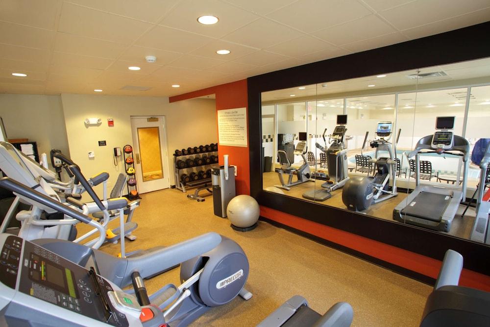 Hilton Garden Inn Chicago / Oak Brook photo 19