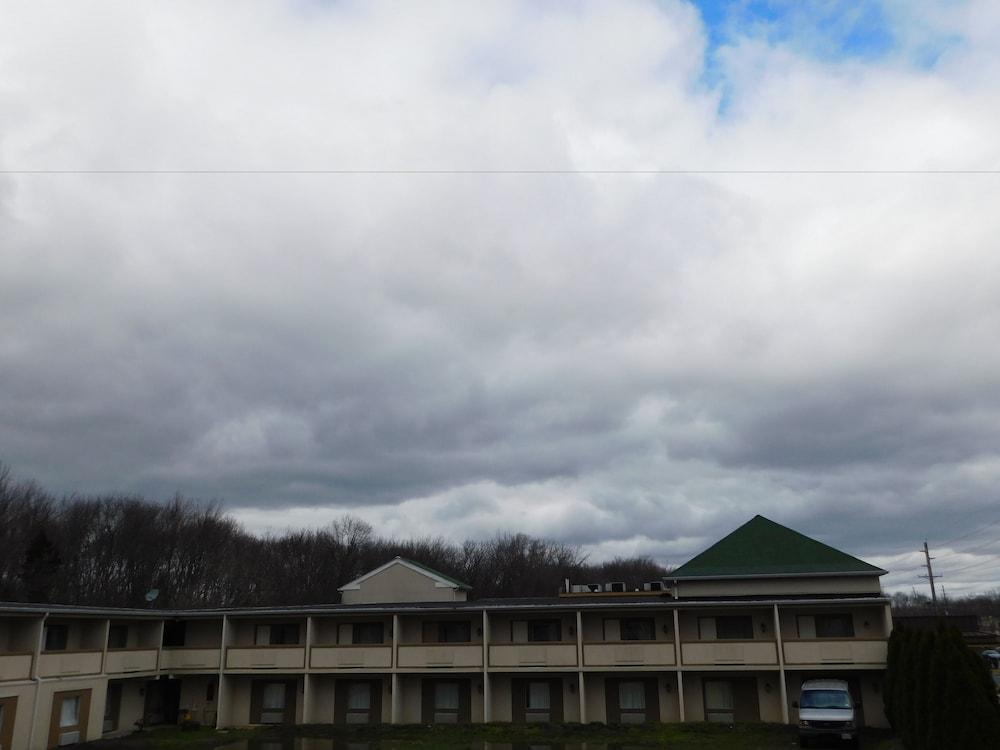 Hotel Vicenza — hotel in Monmouth Junction