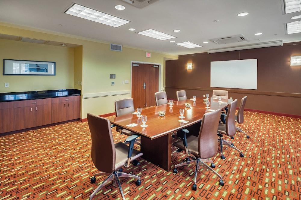 Courtyard by Marriott Jacksonville Beach Oceanfront photo 42