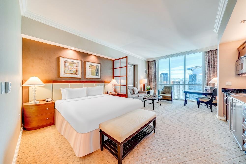 Jet Luxury Resorts @ The Signature Condo Hotel photo 23