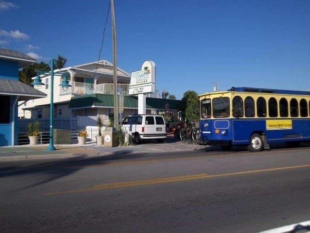 Silver Sands Villas photo 7