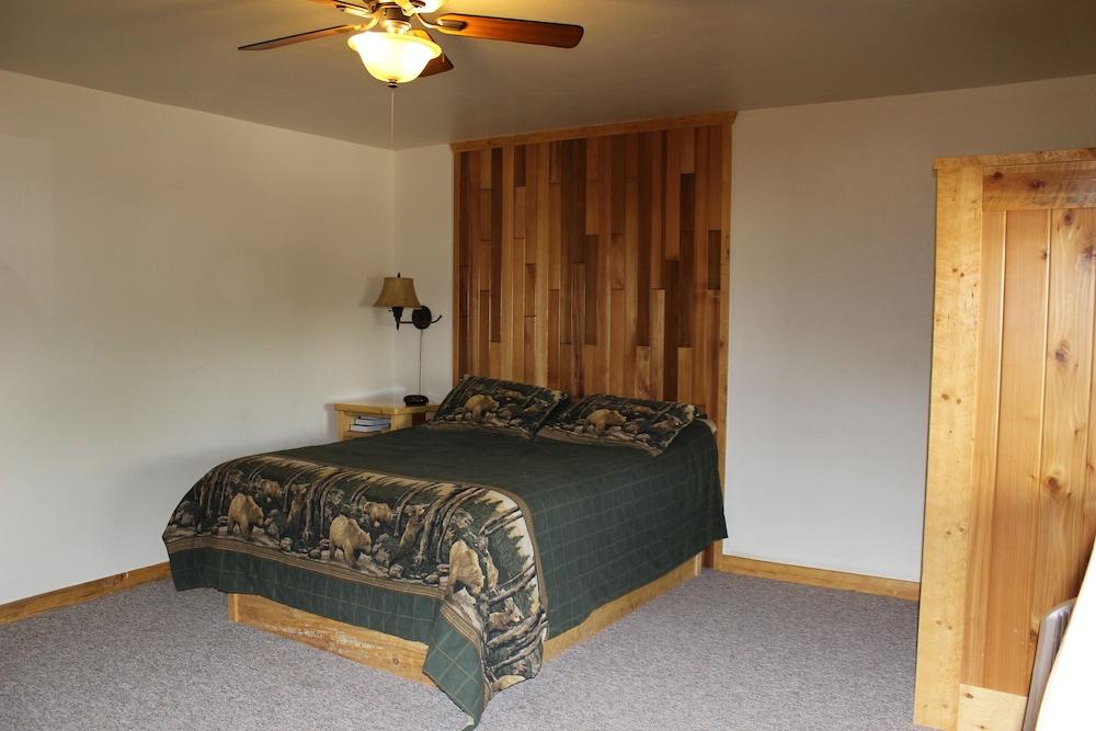 Wagon Wheel Restaurant Bar and Motel photo 4